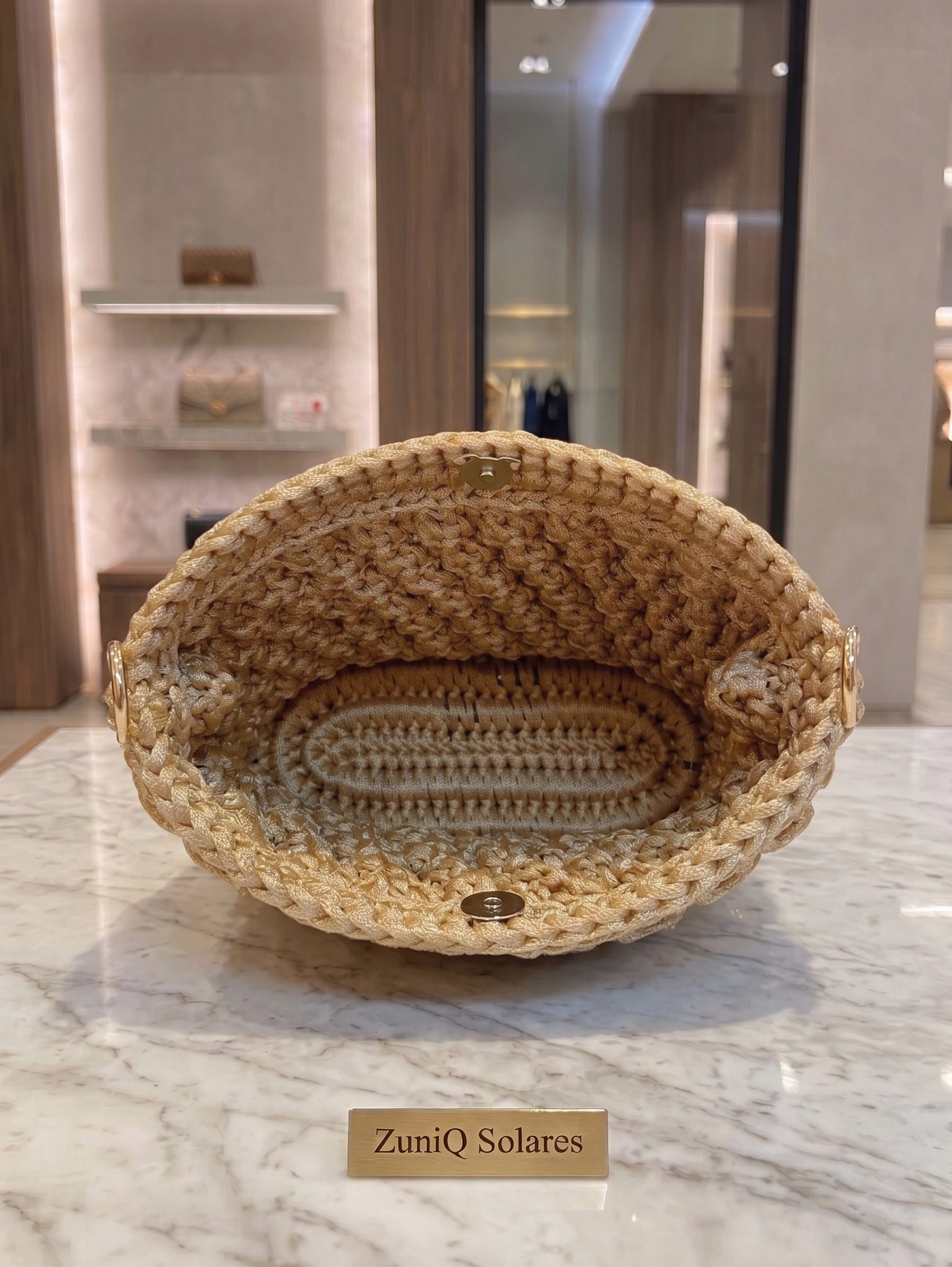 Bolsa de Crochê ZuniQ Solares com Alça de Corrente Dourada - Imagem 4