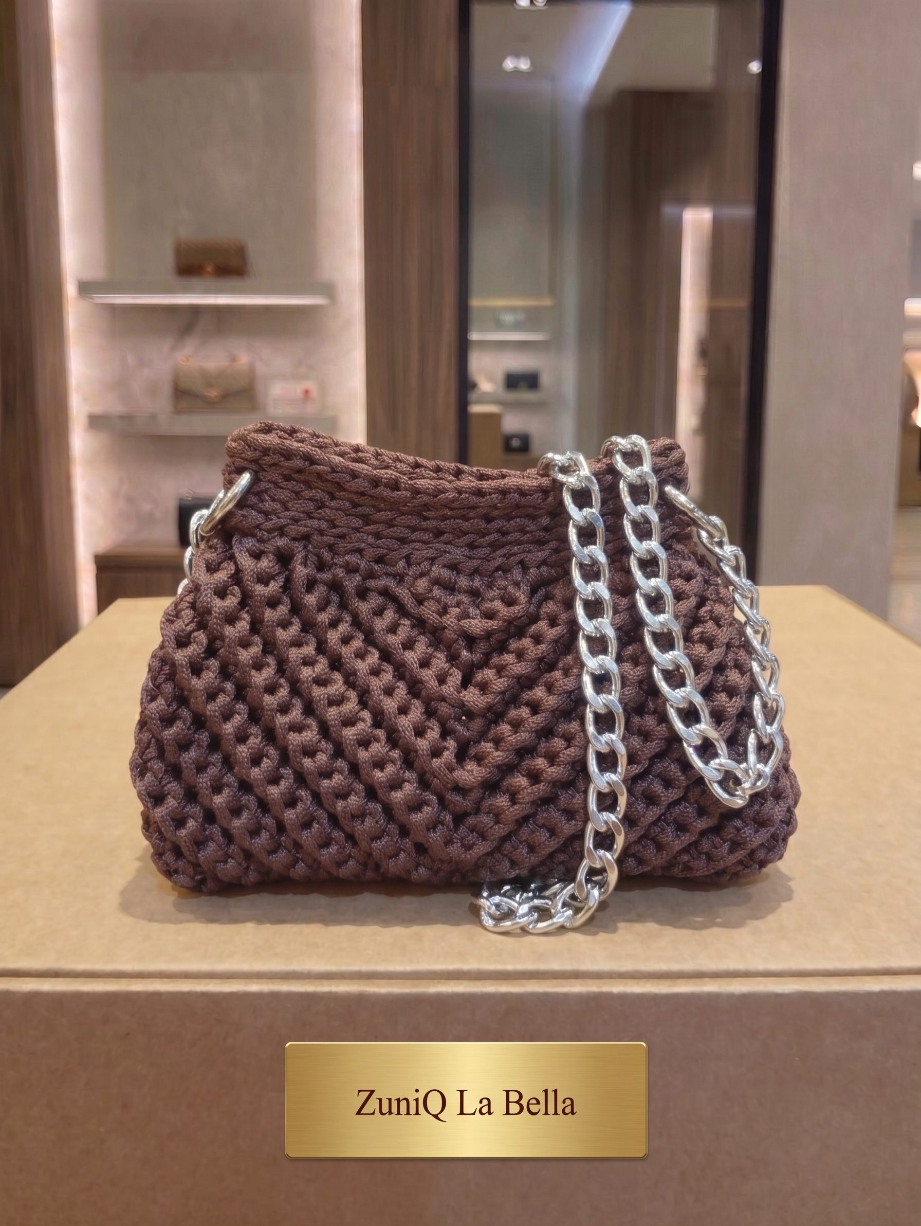 Bolsa de Crochê ZuniQ La Bella com Alça de Corrente Prata - Marron - Imagem 3